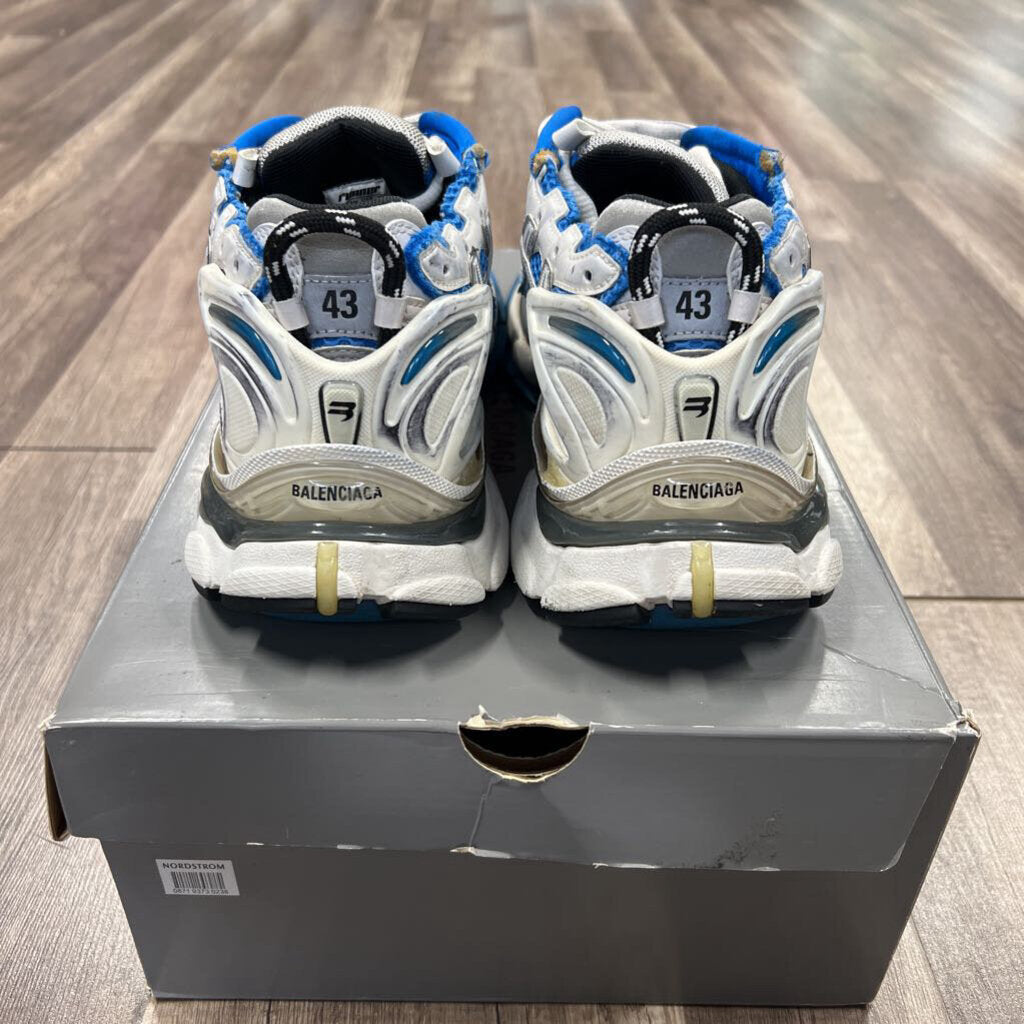 Balenciaga runner white blue