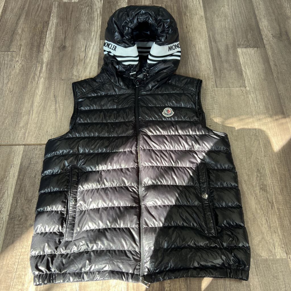 Moncler Clai Gilet Hooded Vest