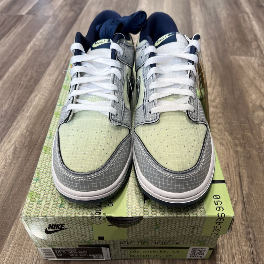 Nike Dunk Union Passport