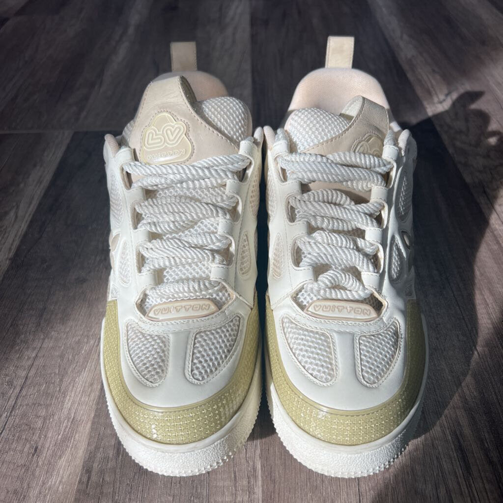 Louis Vuitton skate white cream