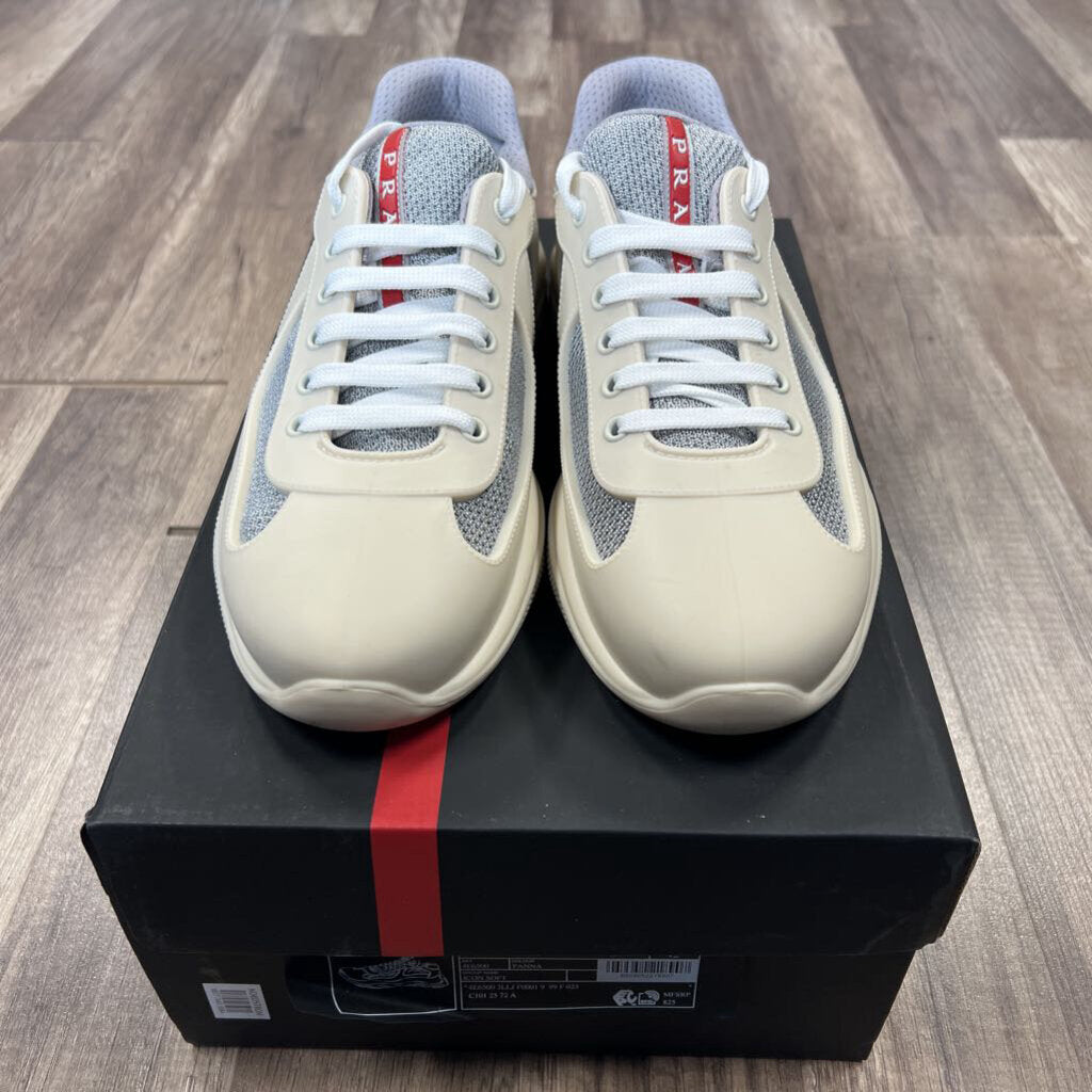 Prada Rubber Cup Creme