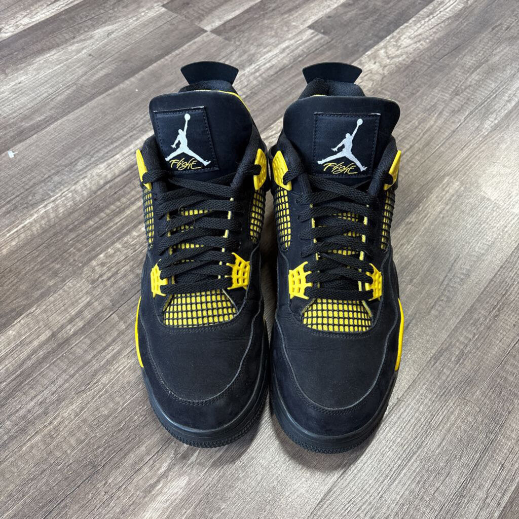 Jordan 4 Thunder
