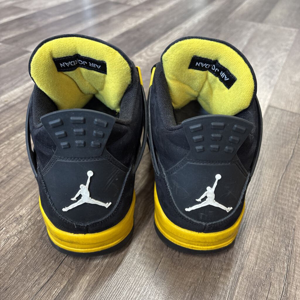 Jordan 4 Thunder