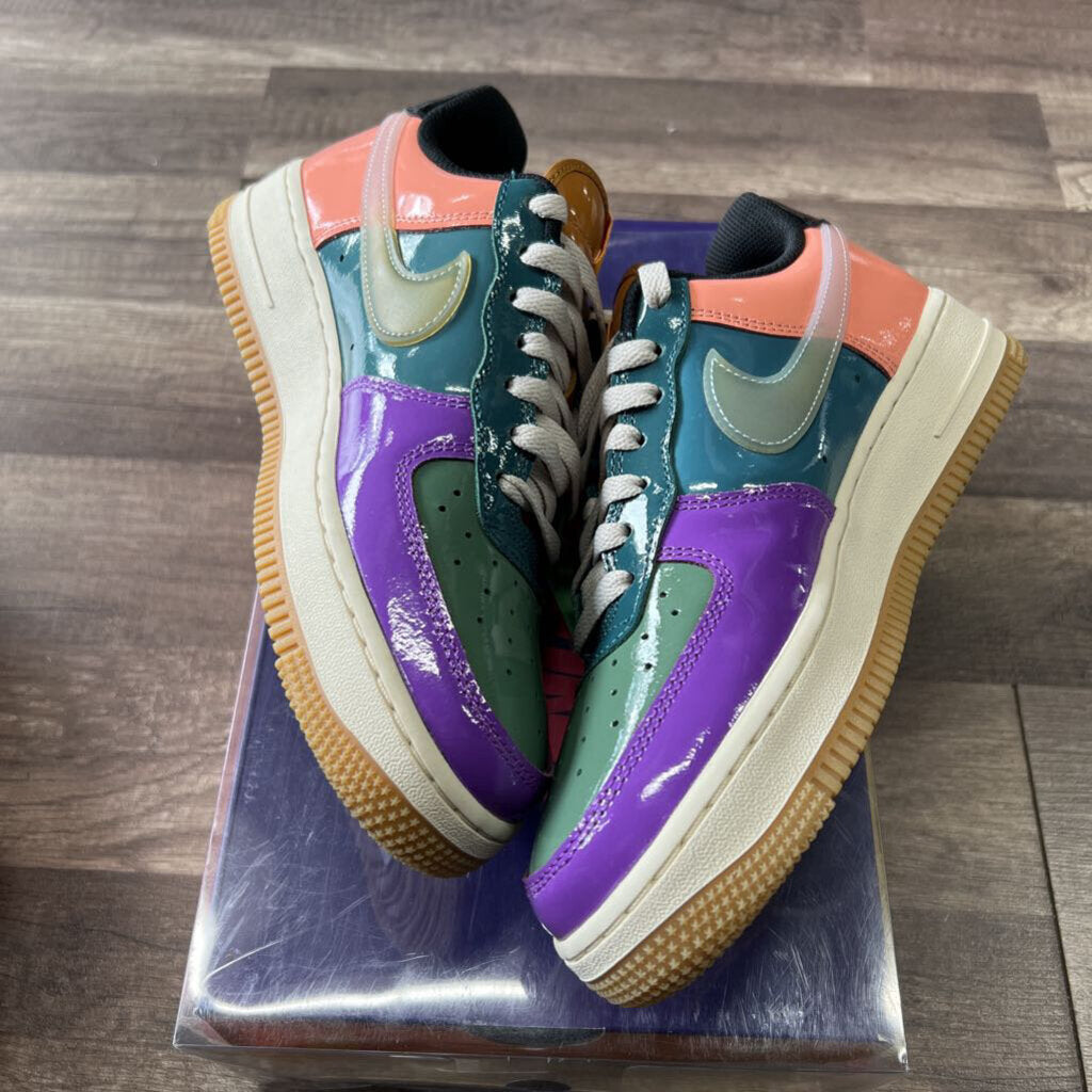 Air Force 1 undefeated pink