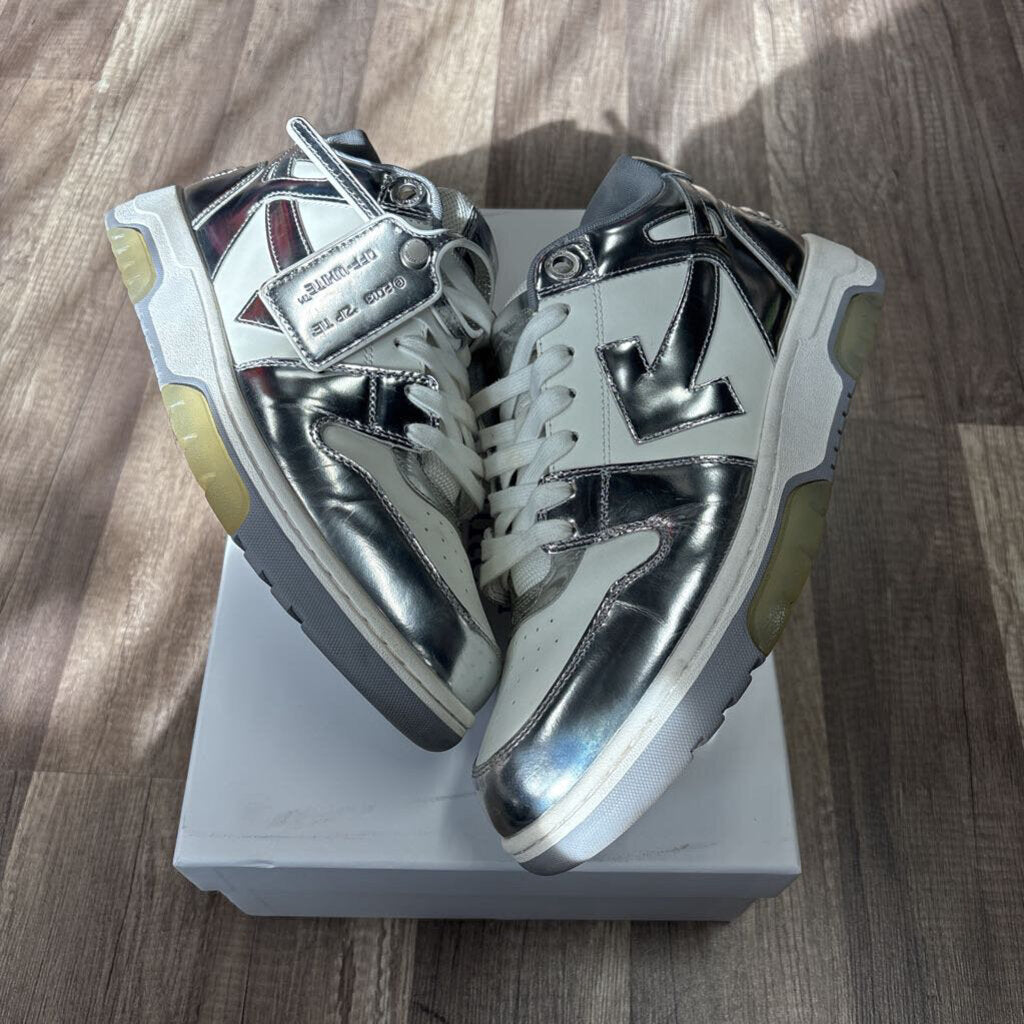 Off white out of office white silver