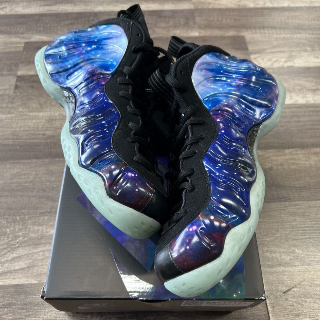 Nike Foamposite Galaxy
