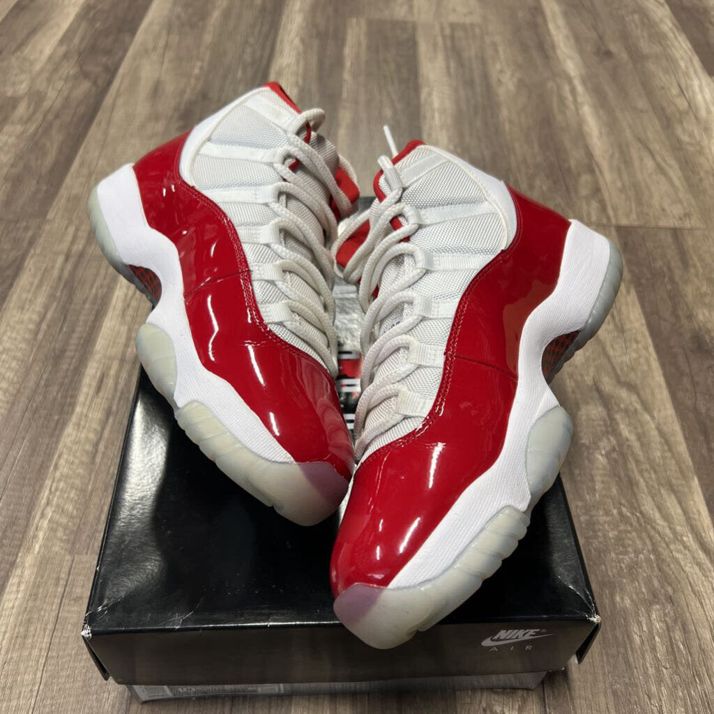 Jordan 11 Cherry