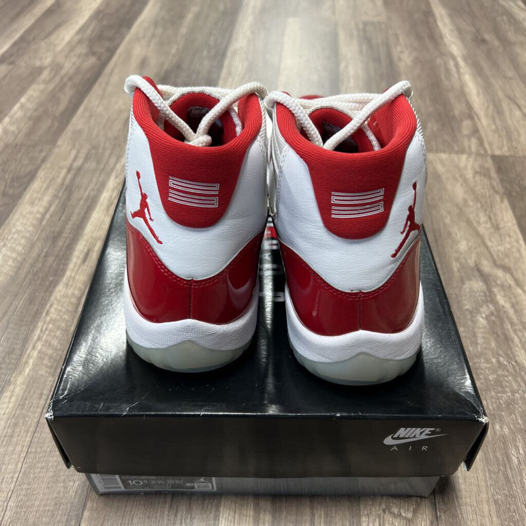 Jordan 11 Cherry