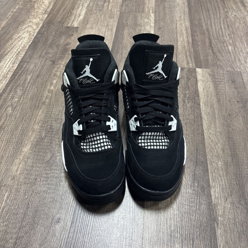 Jordan 4 White Thunder