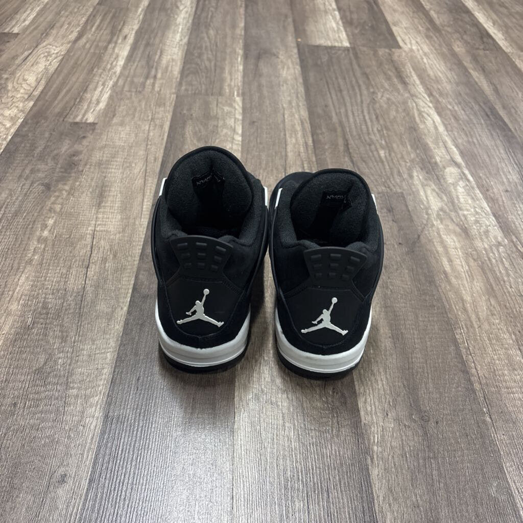 Jordan 4 White Thunder