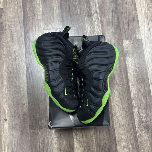 Nike foamposite volt