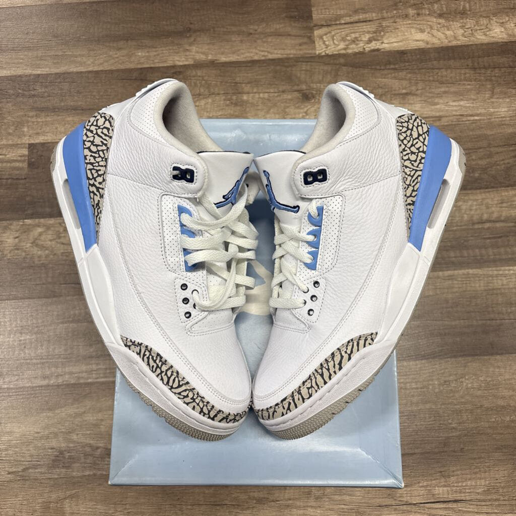 Jordan 3 UNC