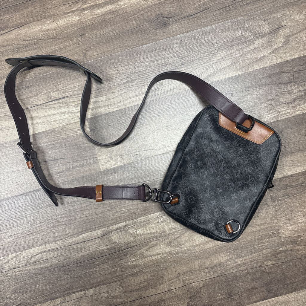 Louis Vuitton Patchwork Eclipse Messenger bag