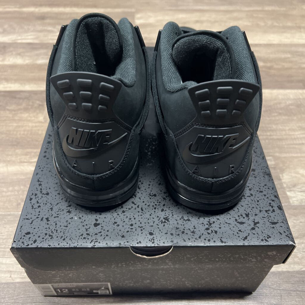 Jordan 4 Black Cat
