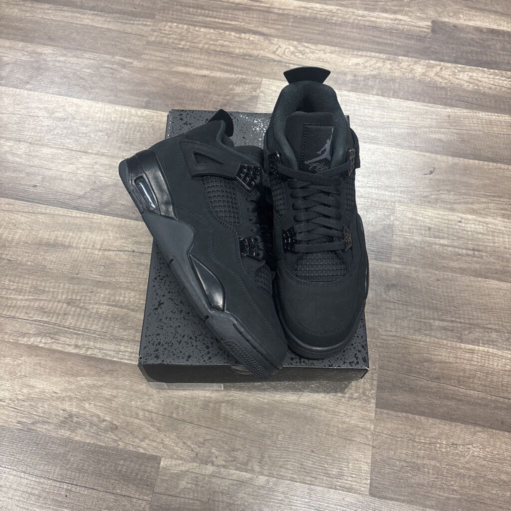 Jordan 4 Black Cat