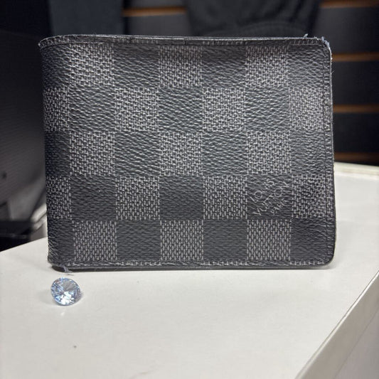 LV Damier Wallet