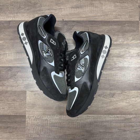 Louis Vuitton Runaway Black (No Box)