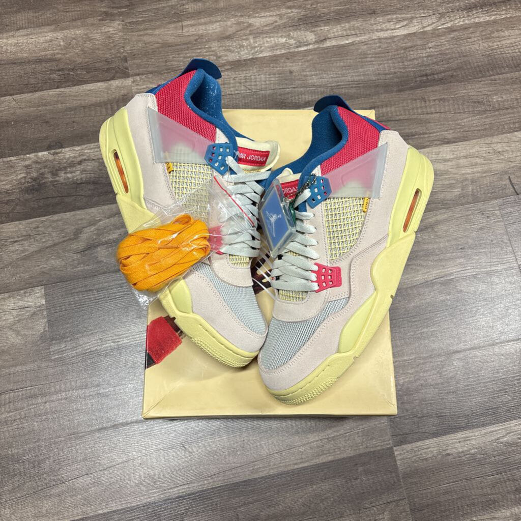 Jordan 4 Union Guava