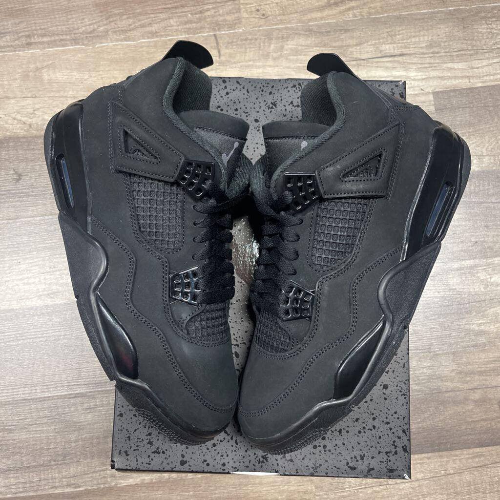 Jordan 4 Black Cat