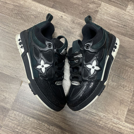 Louis Vuitton Skate Black White (No Box)