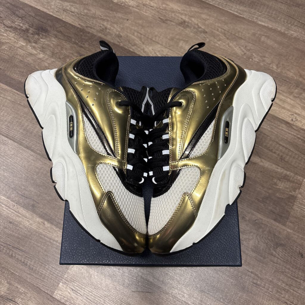Dior B22 Gold