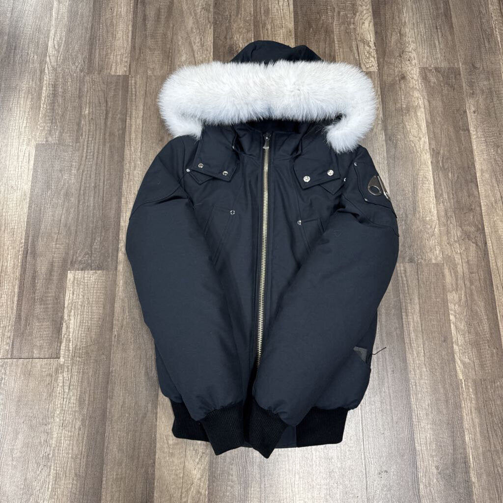 Moose knuckles bomber navy white fur