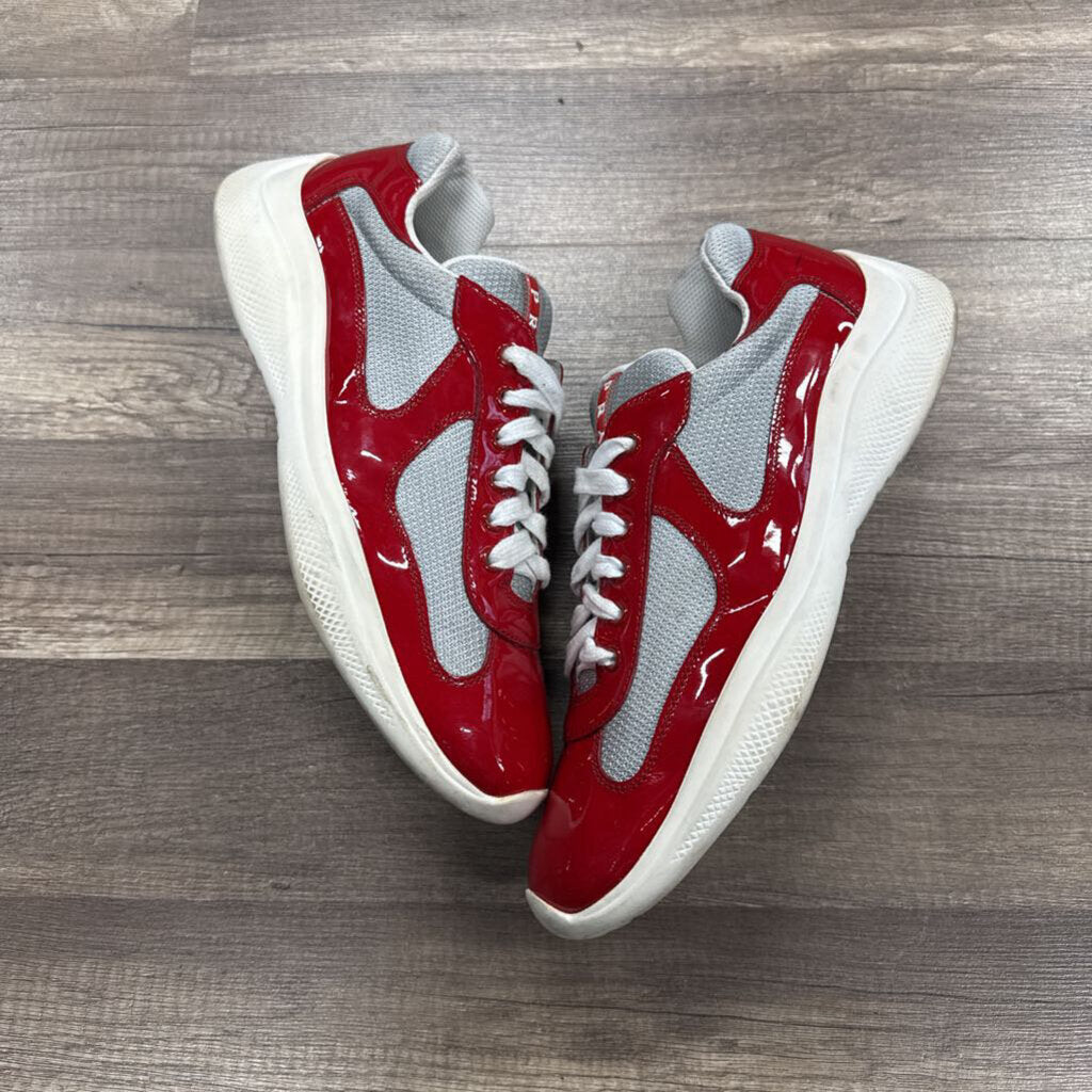 Prada cup red white (NO BOX)