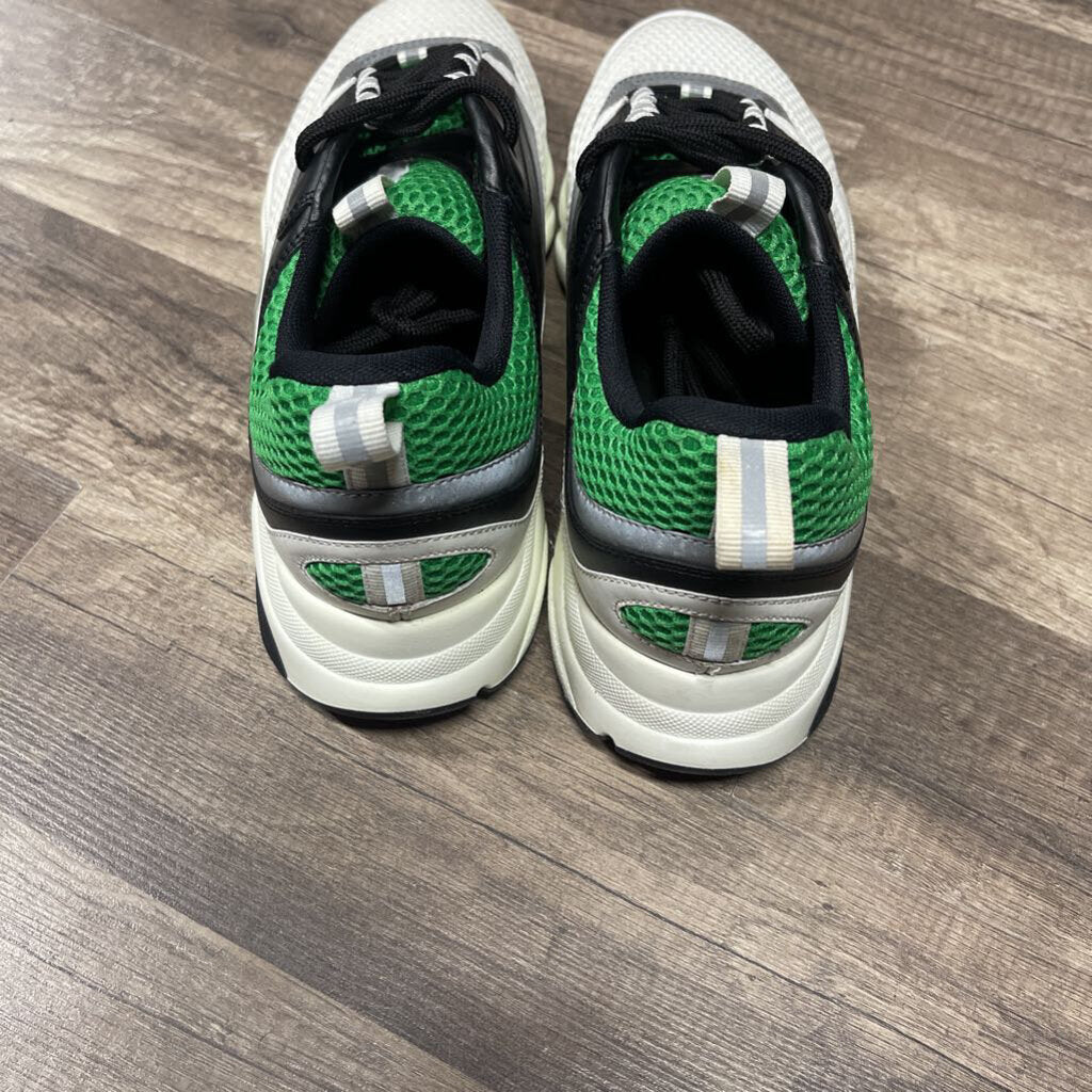 Dior B22 Black and Green