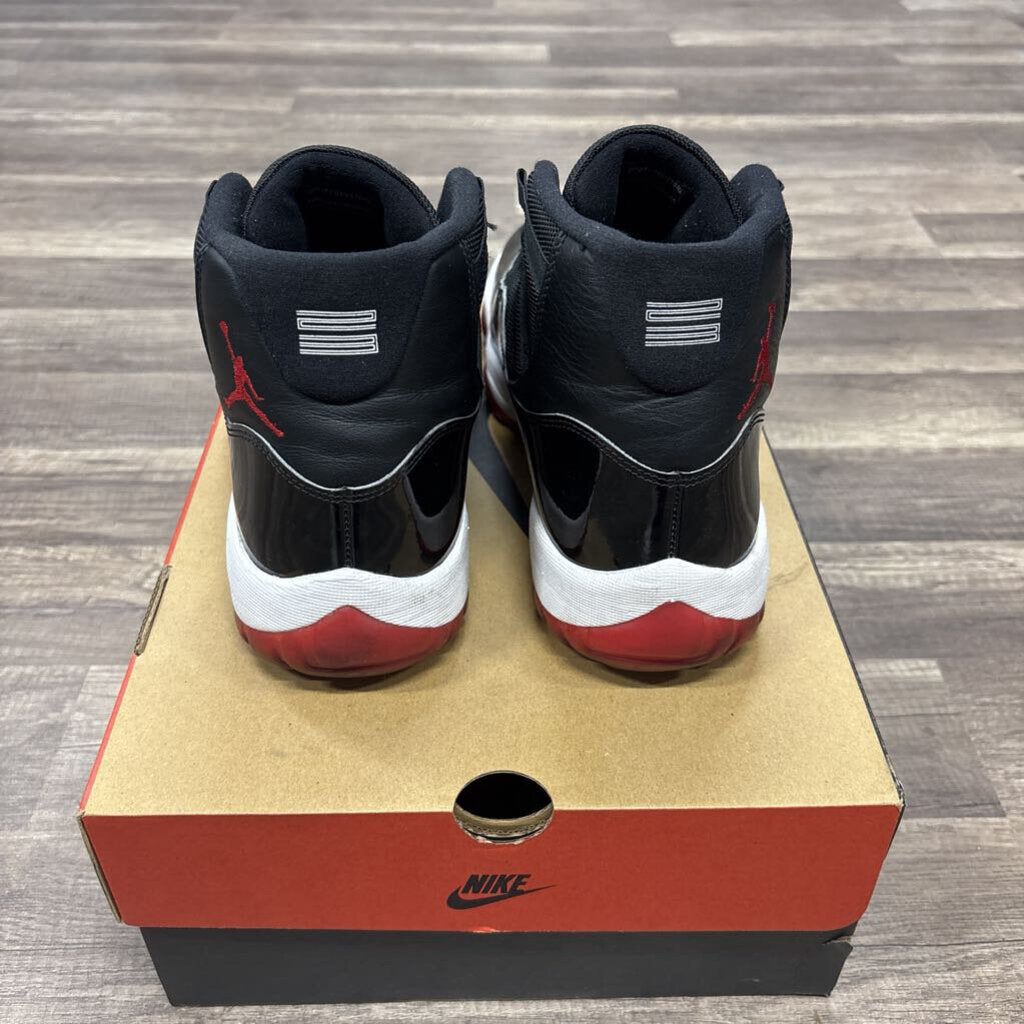 Jordan 11 Bred