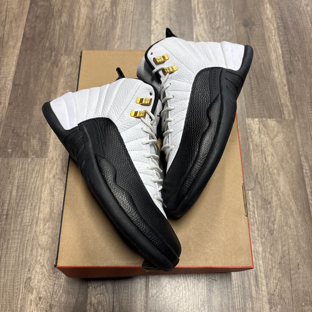 Jordan 12 taxi