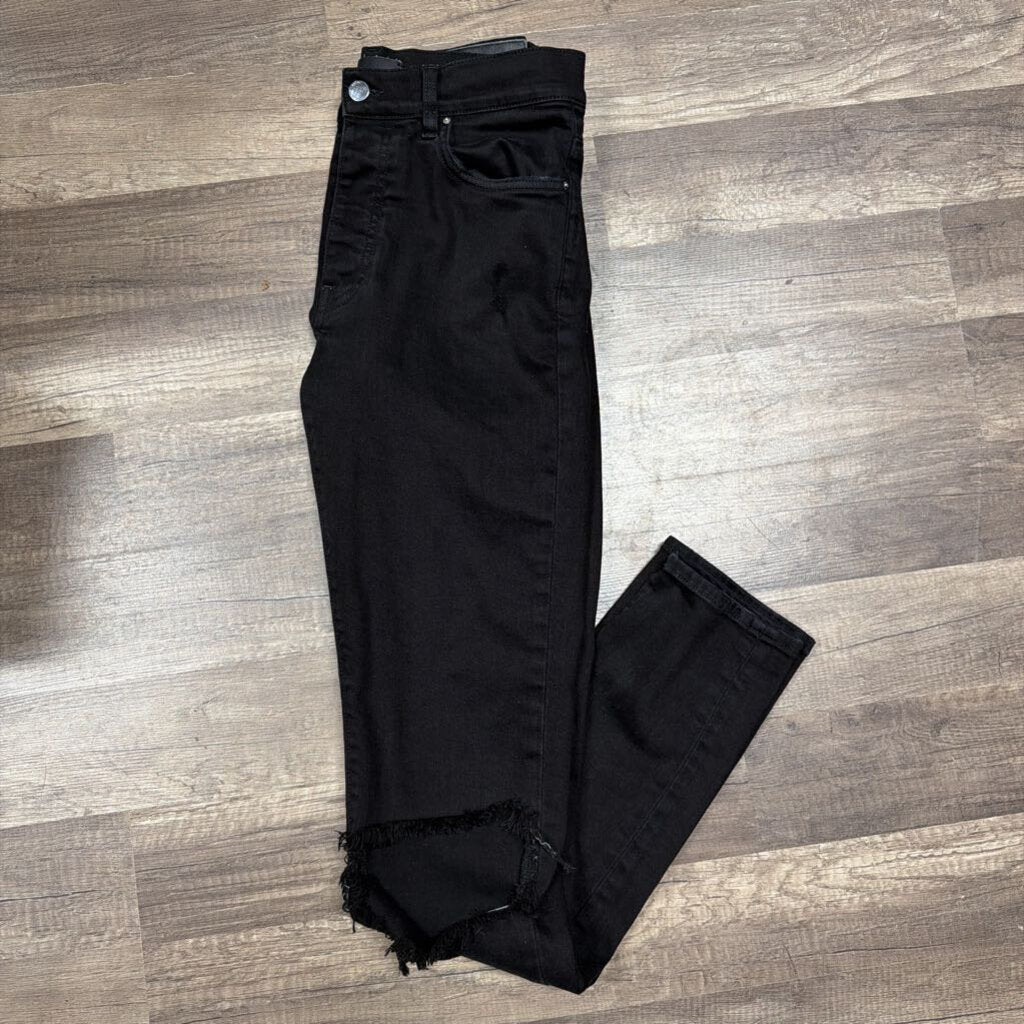 Amiri Jean Plain Ripped Knee Black