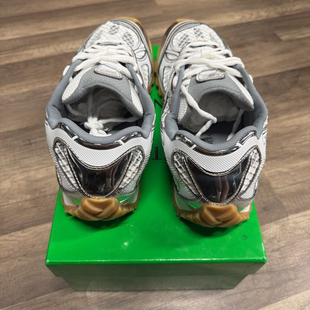 Bottega Veneta Orbit Silver