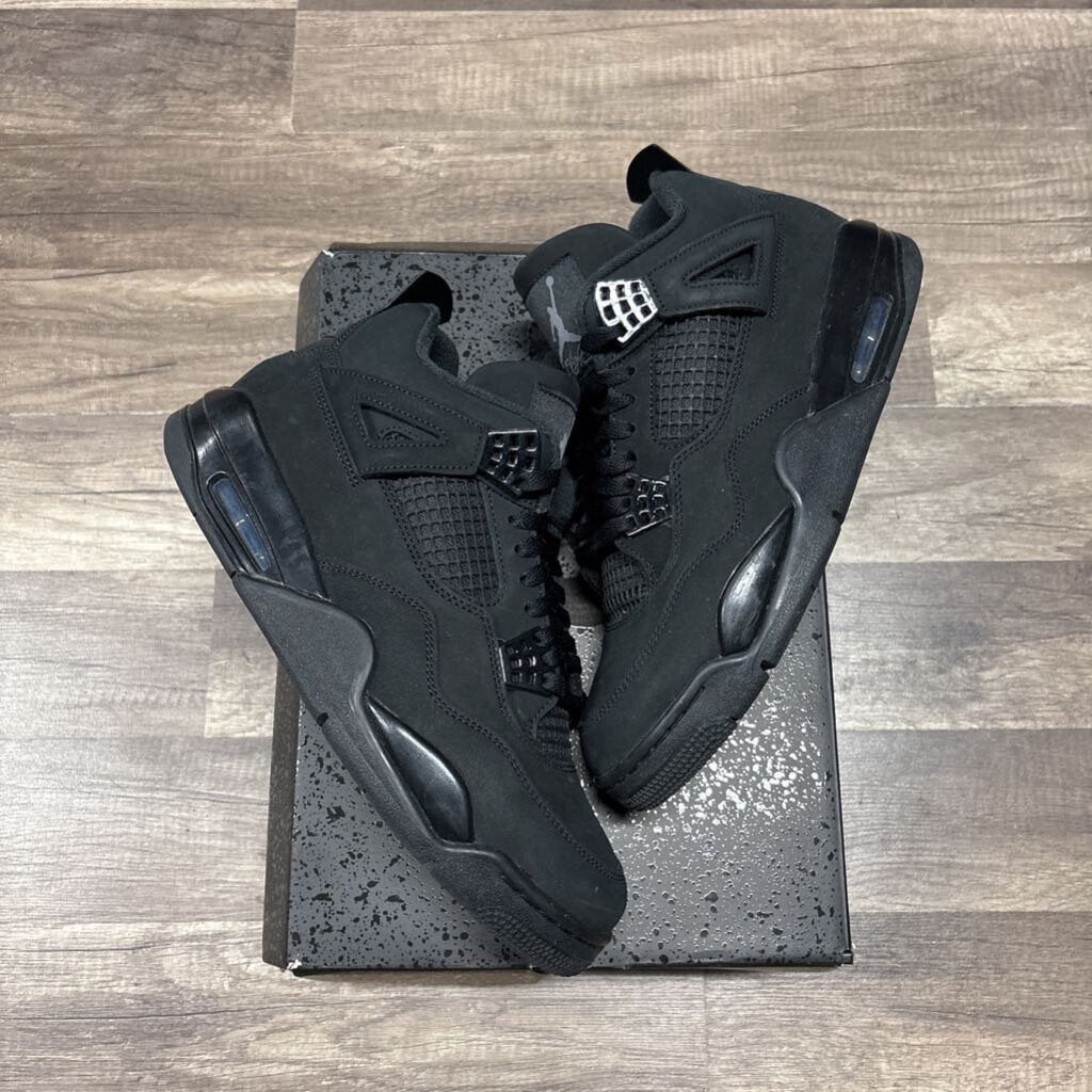 Jordan 4 Black Cat