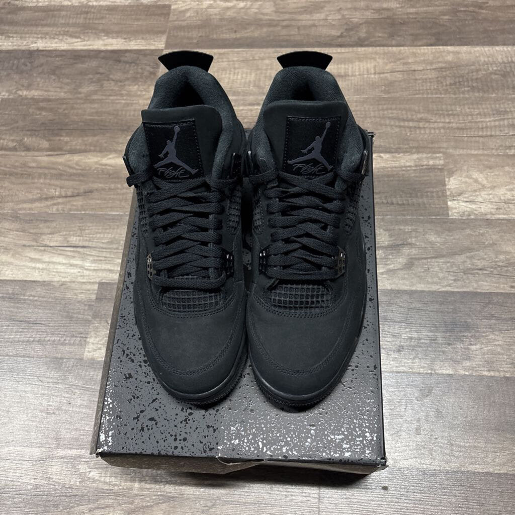 Jordan 4 Black Cat
