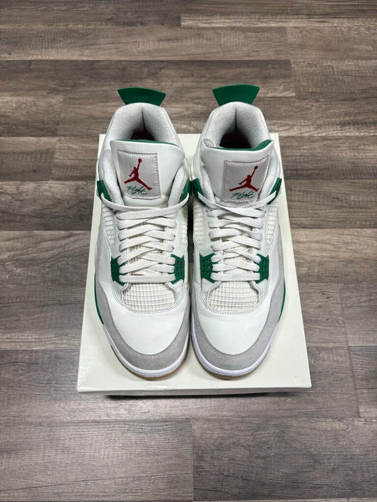 Jordan 4 SB Pine Green