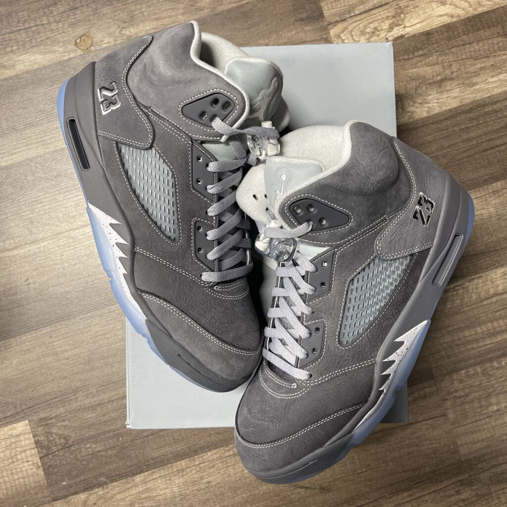 Jordan 5 wolf grey