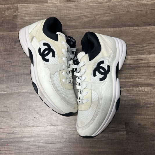 Chanel Runner White Black