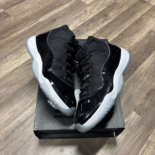 Jordan 11 Space Jam