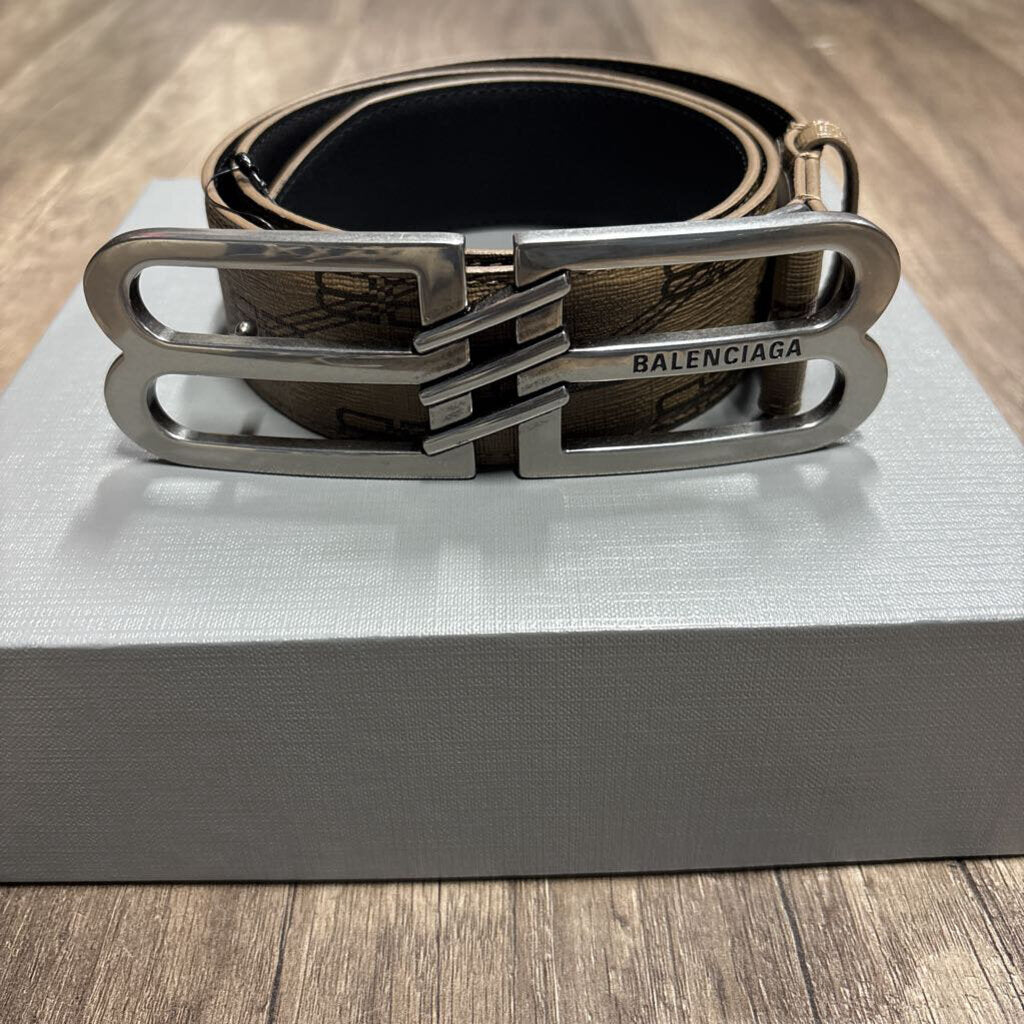 Balenciaga monogram belt beige