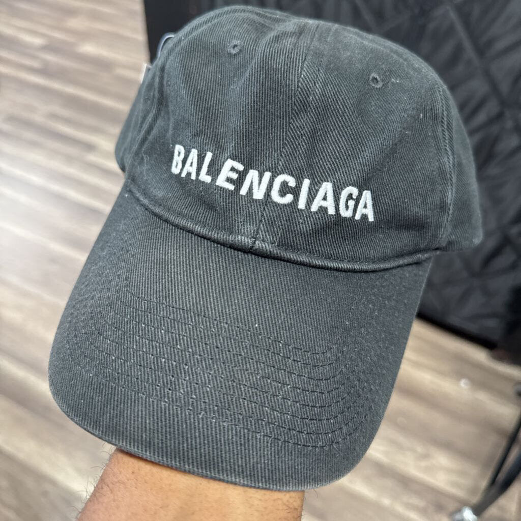 Balenciaga logo hat cap black
