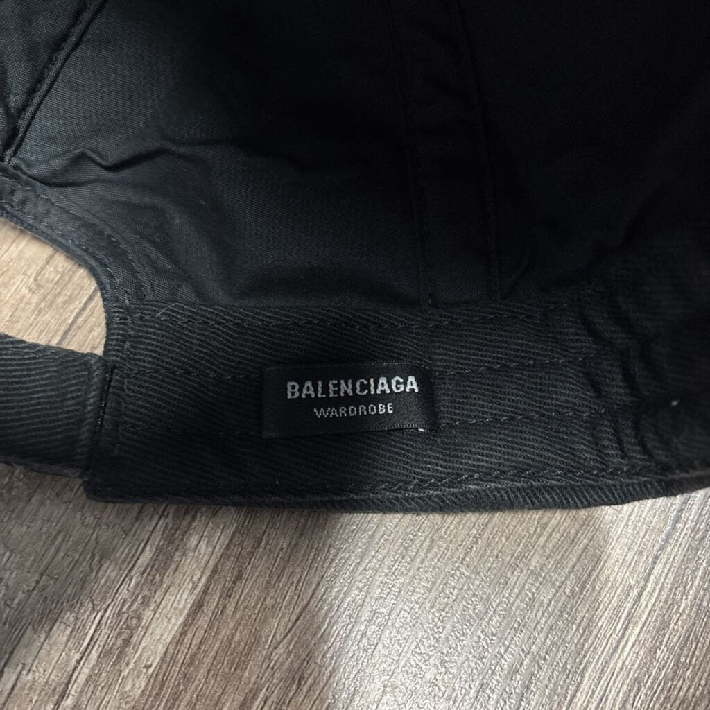 Balenciaga logo hat cap black