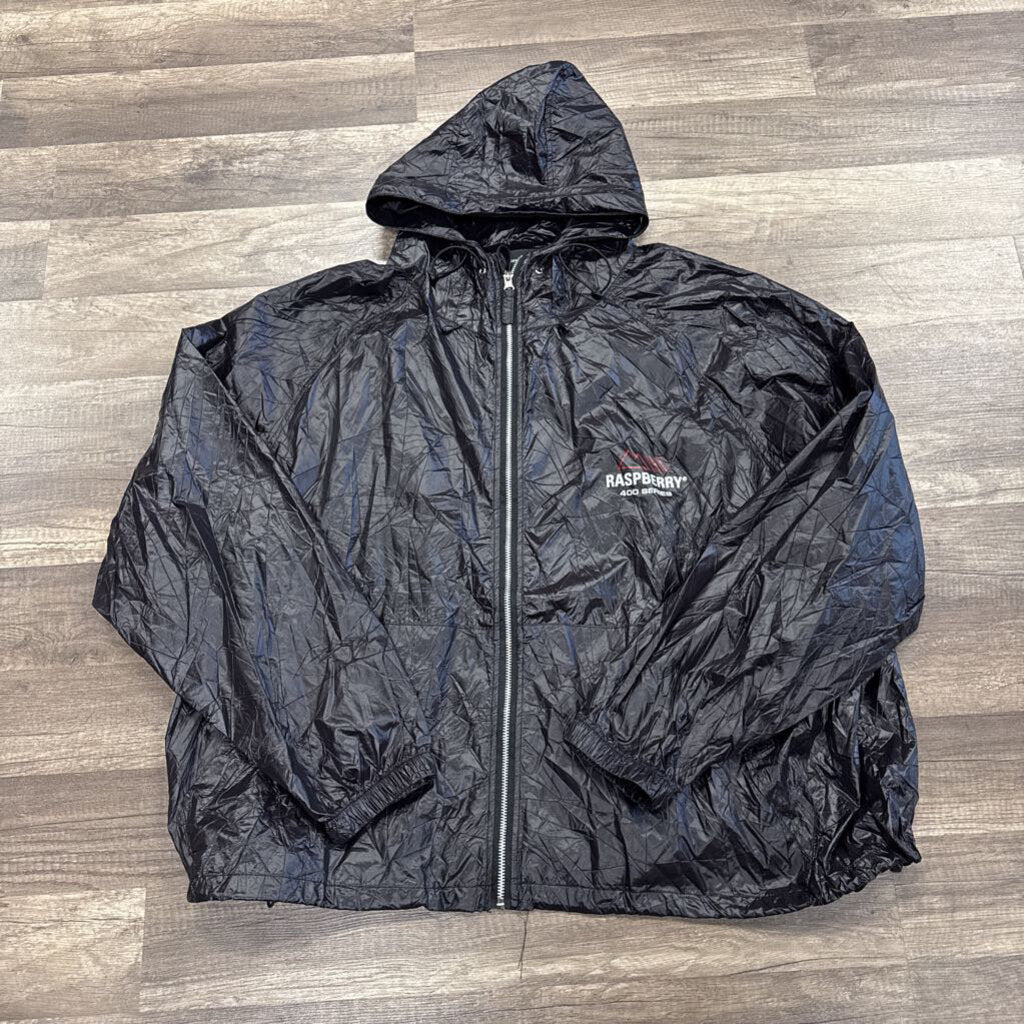 Raspberry hills windbreaker patent black