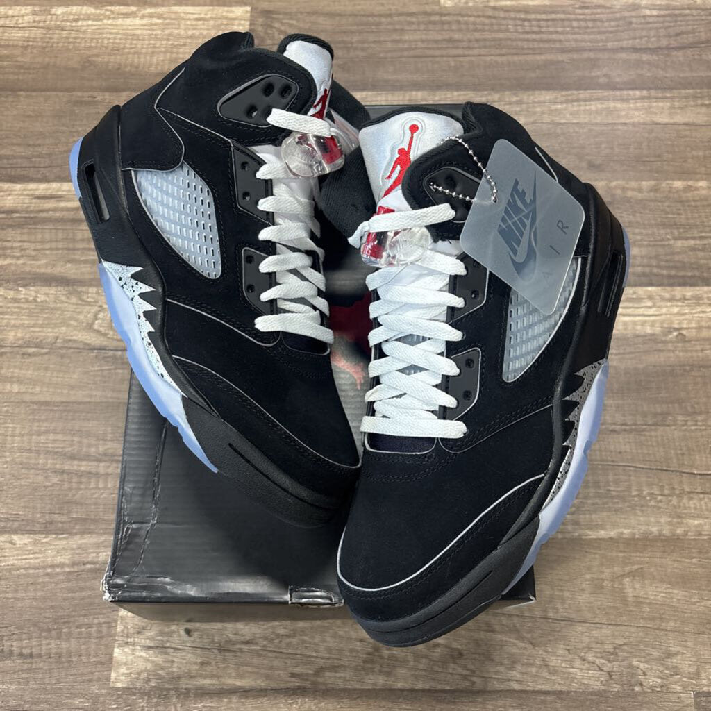 Jordan 5 Metallic