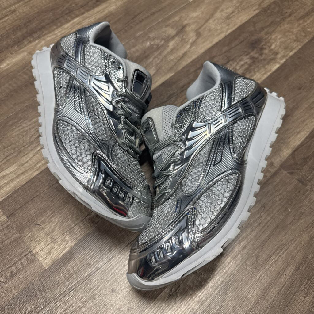 Bottega Veneta Orbit Silver (NO BOX)