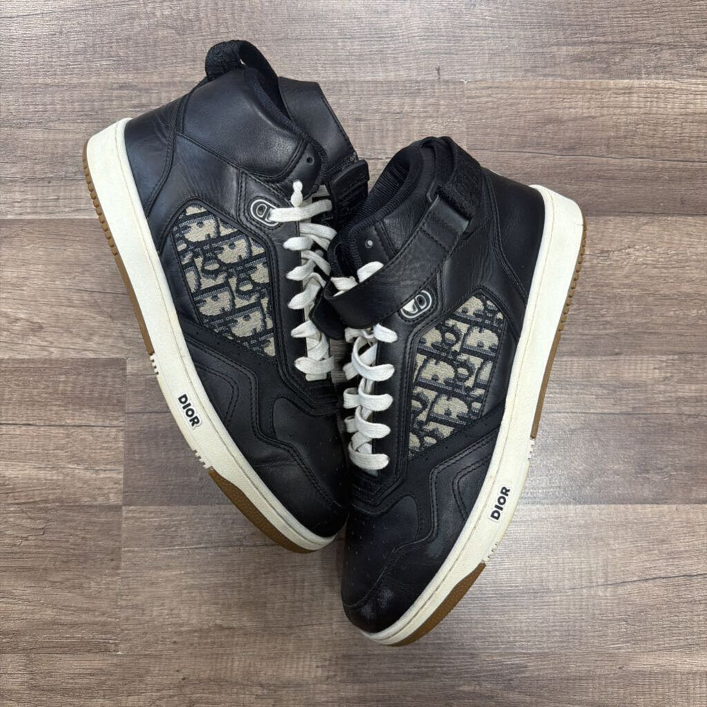 Dior B27 Black White