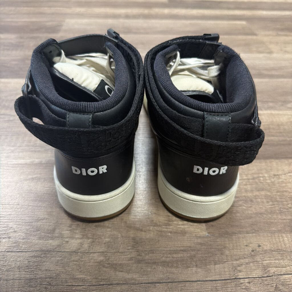 Dior B27 Black White