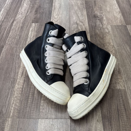 Rick Owens Jumbo Lace Black Milk (NO BOX)
