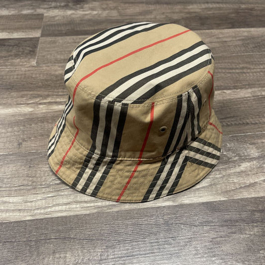 Burberry bucket Hat