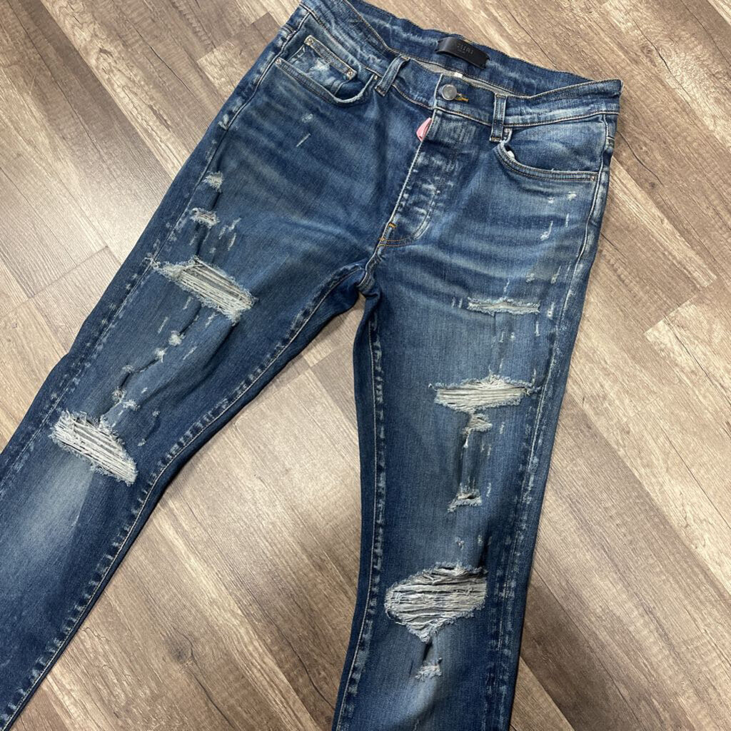 Amiri Jean Distressed Dark Wash