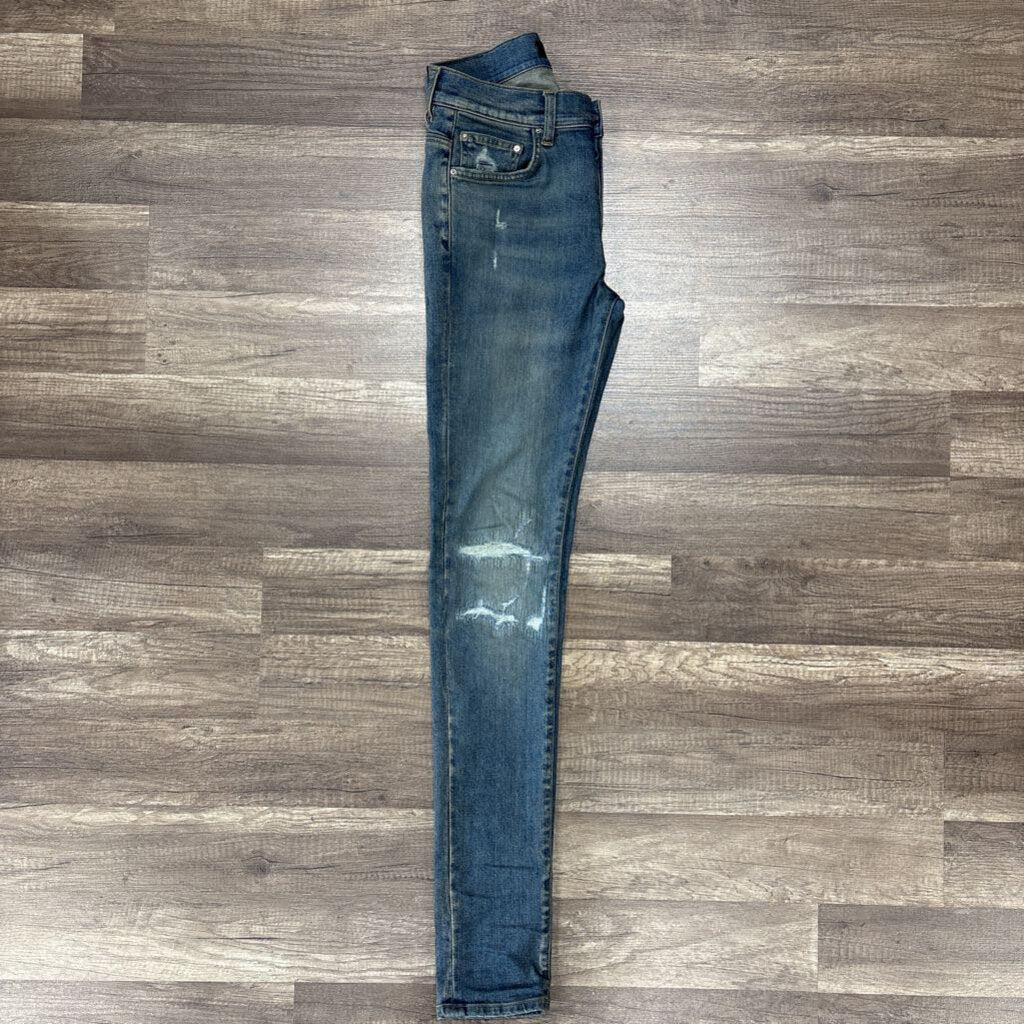 Amiri Jean Plain Distressed patch